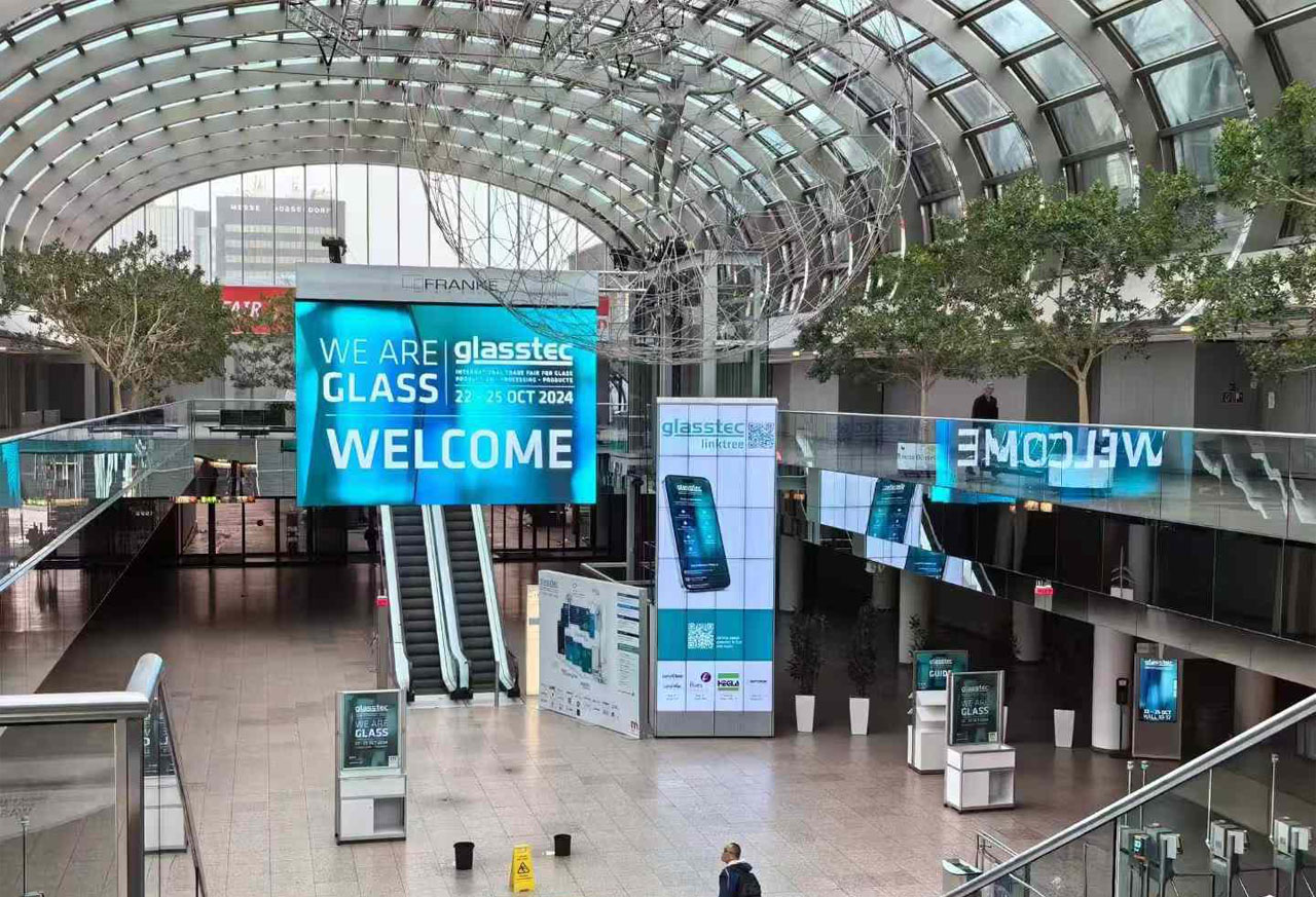 The International Glass Industry Technology Exhibition in Düsseldorf, Germany, has opened grandly!